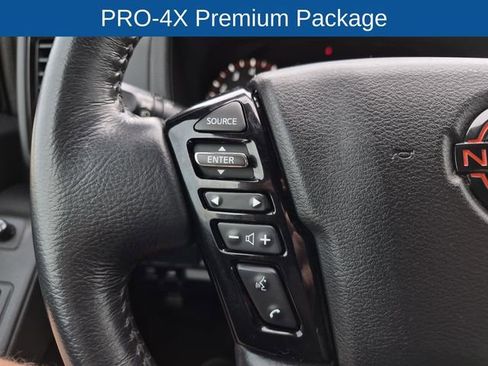Used 2022 Nissan Frontier PRO-4X w/ Pro-4X Premium Package image 29