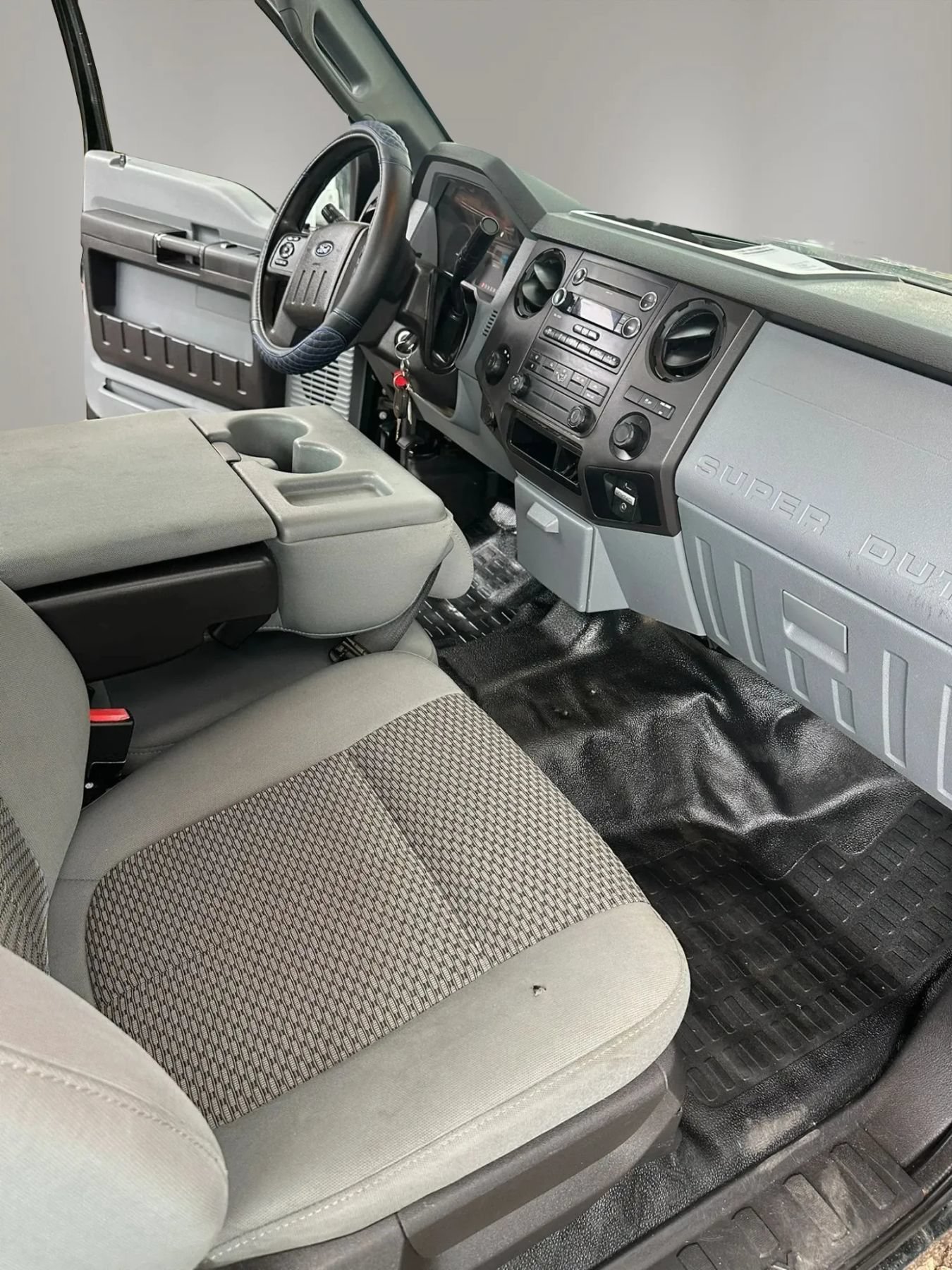Used 2016 Ford F250 XL w/ Power Equipment Group AWD/4WD image 9