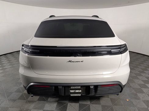 New 2026 Porsche Macan 4 Electric AWD/4WD image 6