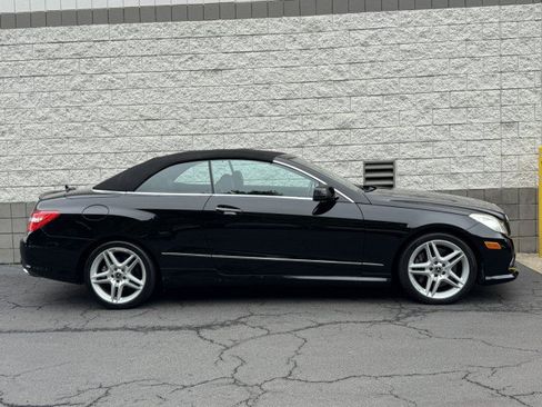 Used 2011 Mercedes-Benz E 550 Cabriolet image 17