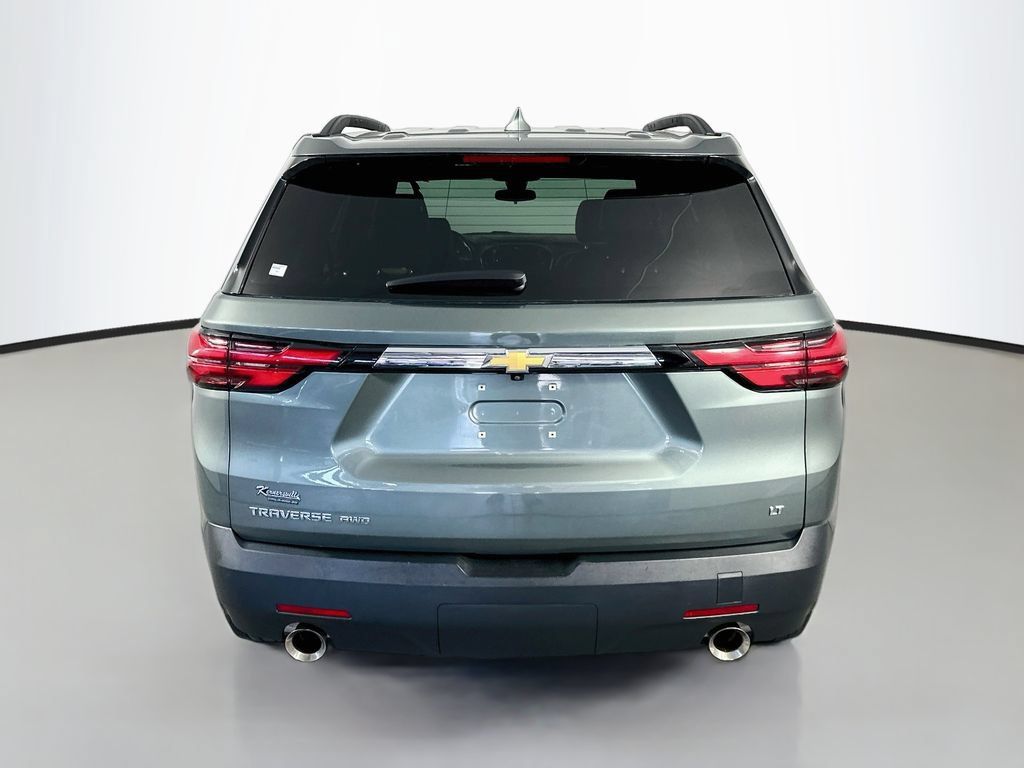 Used 2023 Chevrolet Traverse LT AWD/4WD image 6