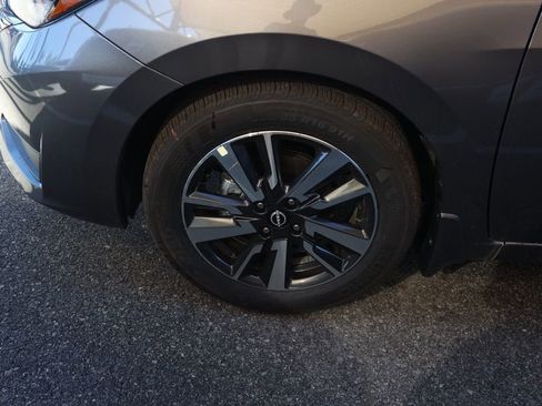 New 2025 Nissan Versa SV image 11