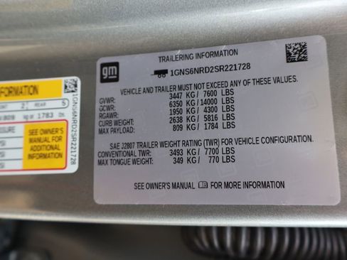 Used 2025 Chevrolet Tahoe LT w/ Comfort Package image 55