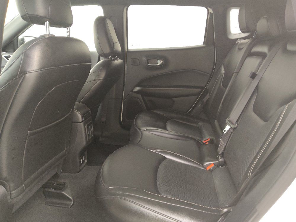 Used 2021 Jeep Compass Latitude w/ Sun and Sound Group AWD/4WD image 18