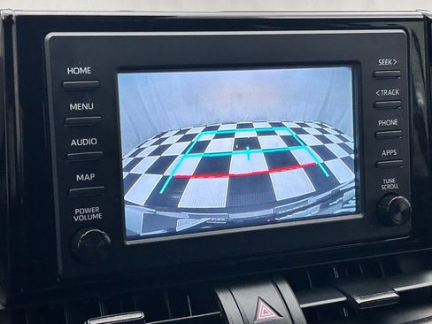 Used 2019 Toyota RAV4 XLE image 22