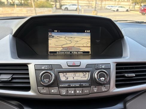 Used 2016 Honda Odyssey EX-L image 12