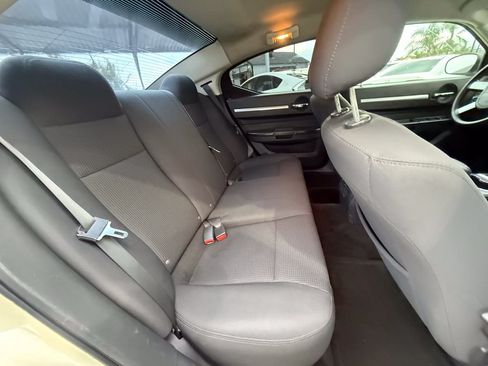 Used 2008 Dodge Charger SE RWD image 30
