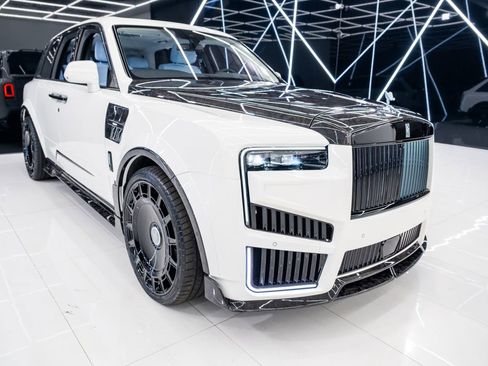 Used 2026 Rolls-Royce Cullinan image 6