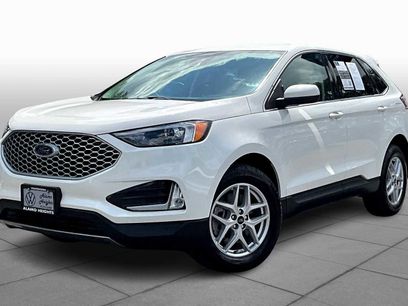 Used 2024 Ford Edge SEL w/ Convenience Package