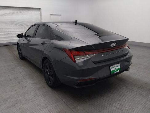 Used 2023 Hyundai Elantra Blue FWD image 5