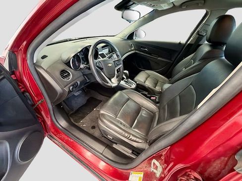 Used 2012 Chevrolet Cruze LT image 19