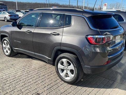 Used 2020 Jeep Compass Latitude w/ Cold Weather Group image 5