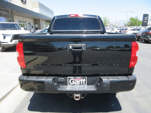 Used 2019 Toyota Tundra SR5 AWD/4WD image 7