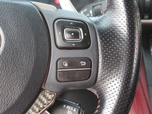 Used 2016 Lexus RC 200t RWD image 18