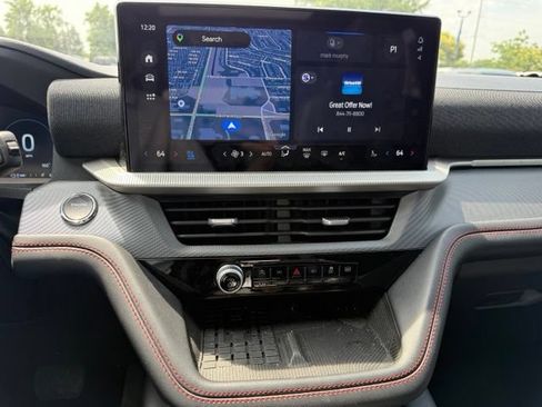 Used 2025 Ford Explorer ST AWD/4WD image 18
