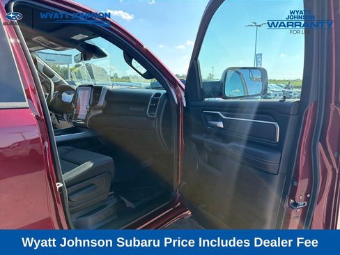 Used 2025 RAM 1500 Big Horn AWD/4WD image 36