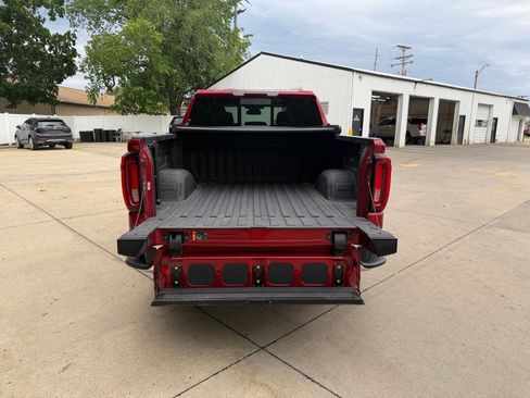 Used 2023 GMC Sierra 1500 SLT w/ SLT Premium Plus Package AWD/4WD image 36