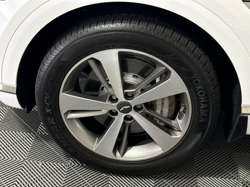Used 2021 Genesis GV80 3.5T AWD/4WD image 12