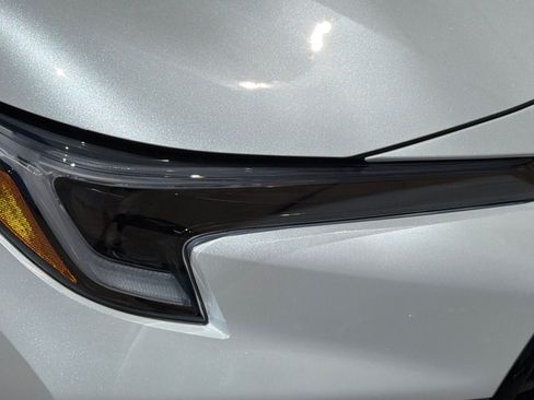 New 2026 Toyota Corolla SE w/ SE Premium Package FWD image 29
