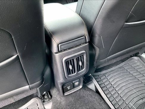 Used 2019 Jeep Compass Limited AWD/4WD image 31