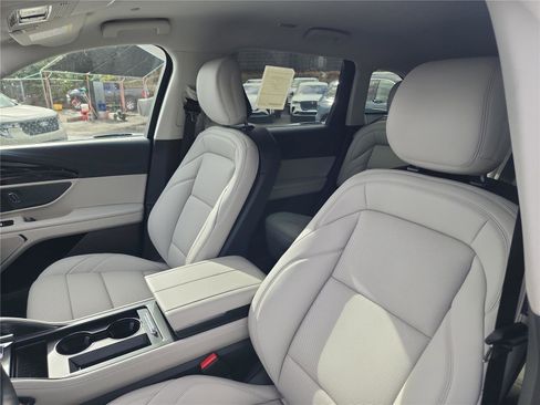 New 2026 Lincoln Nautilus Premier image 14