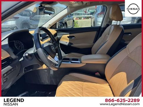 Certified 2023 Nissan Sentra SV w/ SV Premium Package FWD image 16