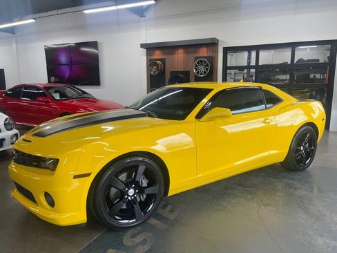 Used 2012 Chevrolet Camaro SS w/ RS Package RWD image 6