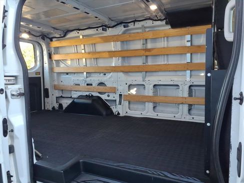 Used 2018 Ford Transit 250 130 Low Roof w/ Exterior Upgrade Package image 5