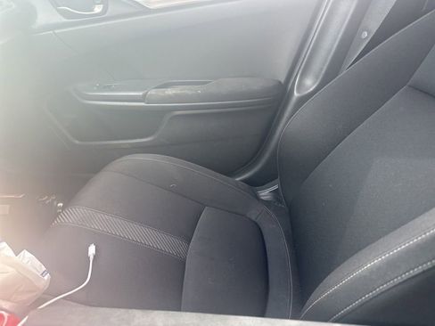 Used 2019 Honda Civic Sport image 14