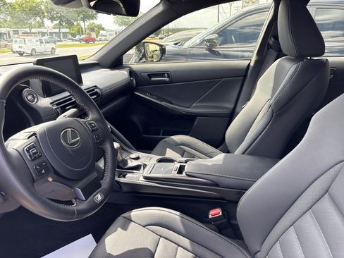 Used 2023 Lexus IS 350 F Sport w/ Memory Package RWD image 15