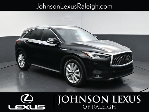 Used 2019 INFINITI QX50 Essential w/ Premium Heat Package AWD/4WD image 3