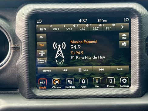 Used 2021 Jeep Gladiator Overland AWD/4WD image 16