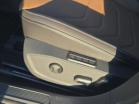 New 2026 Volkswagen Jetta SEL image 6