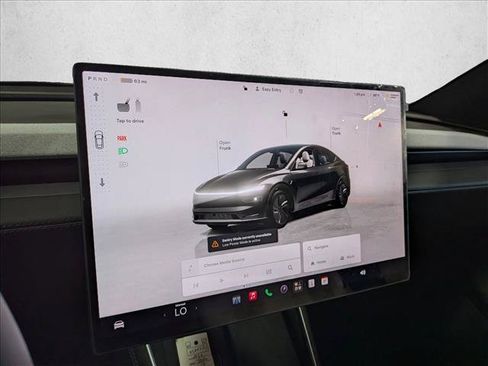 Used 2026 Tesla Model Y 2WD image 11