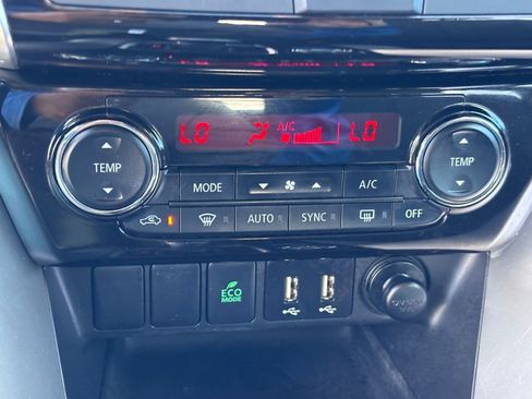 Used 2024 Mitsubishi Eclipse Cross SE AWD/4WD image 29
