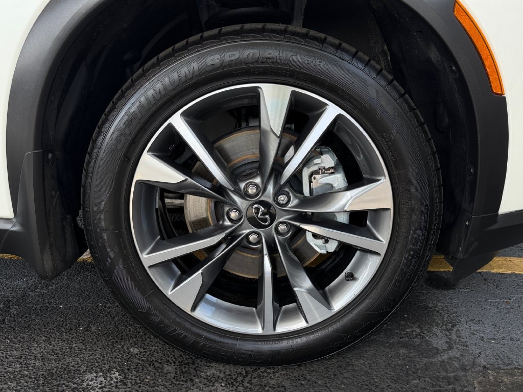 Used 2023 INFINITI QX60 Luxe w/ Performance Audio Package AWD/4WD image 46