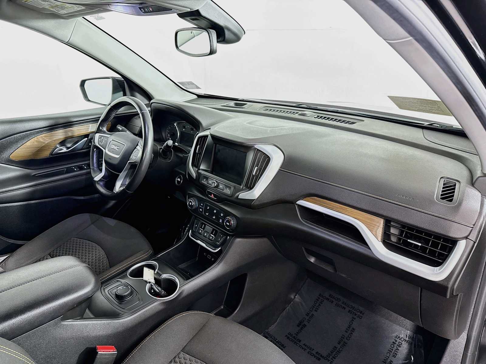 Used 2021 GMC Terrain SLE FWD image 26