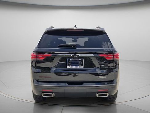 Used 2022 Chevrolet Traverse Premier w/ Redline Edition FWD image 6