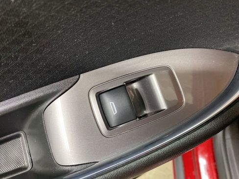 Used 2018 Chevrolet Malibu LT image 24