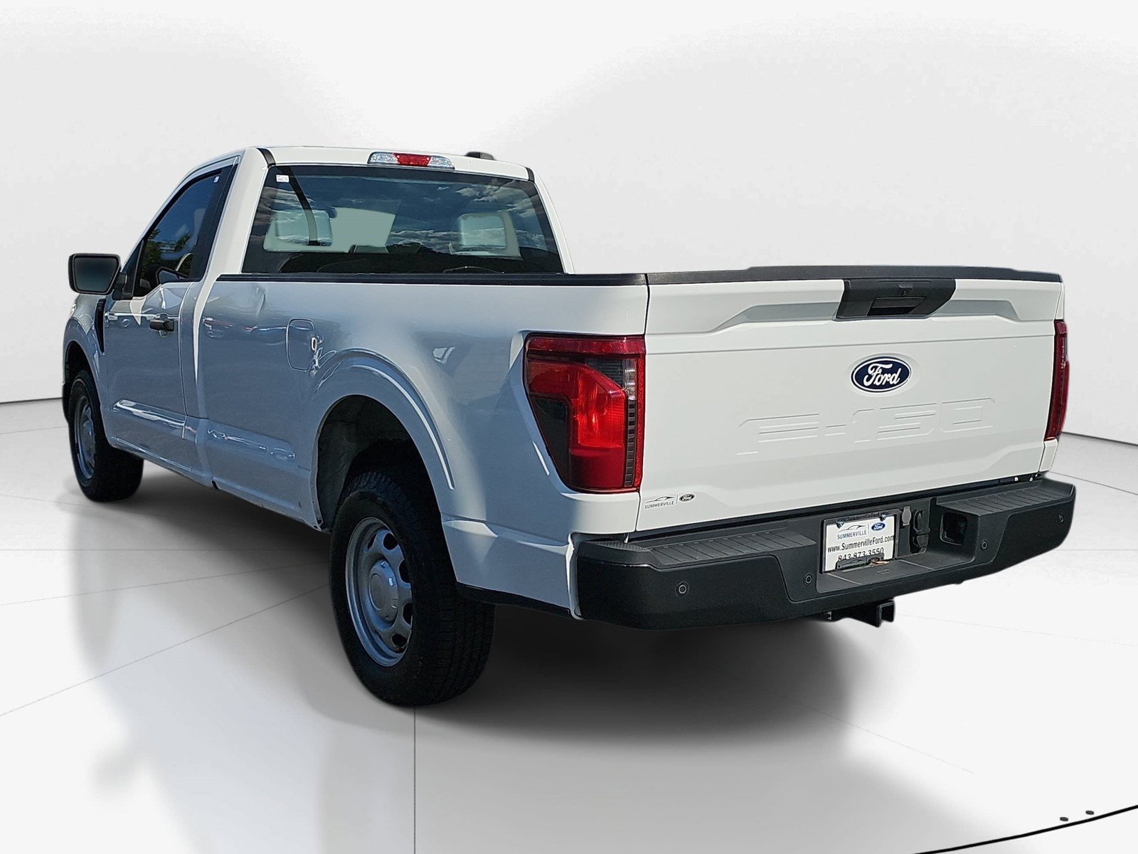 Used 2024 Ford F150 XL RWD image 5
