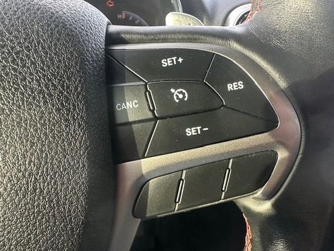 Used 2018 Jeep Grand Cherokee Trailhawk image 18