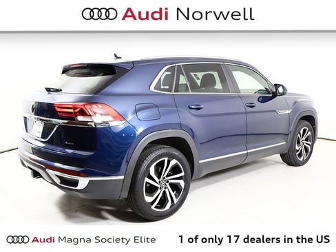 Used 2023 Volkswagen Atlas Cross Sport SEL AWD/4WD image 16