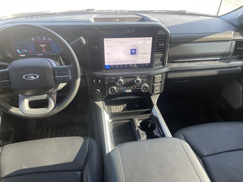 Used 2025 Ford F250 Lariat AWD/4WD image 25