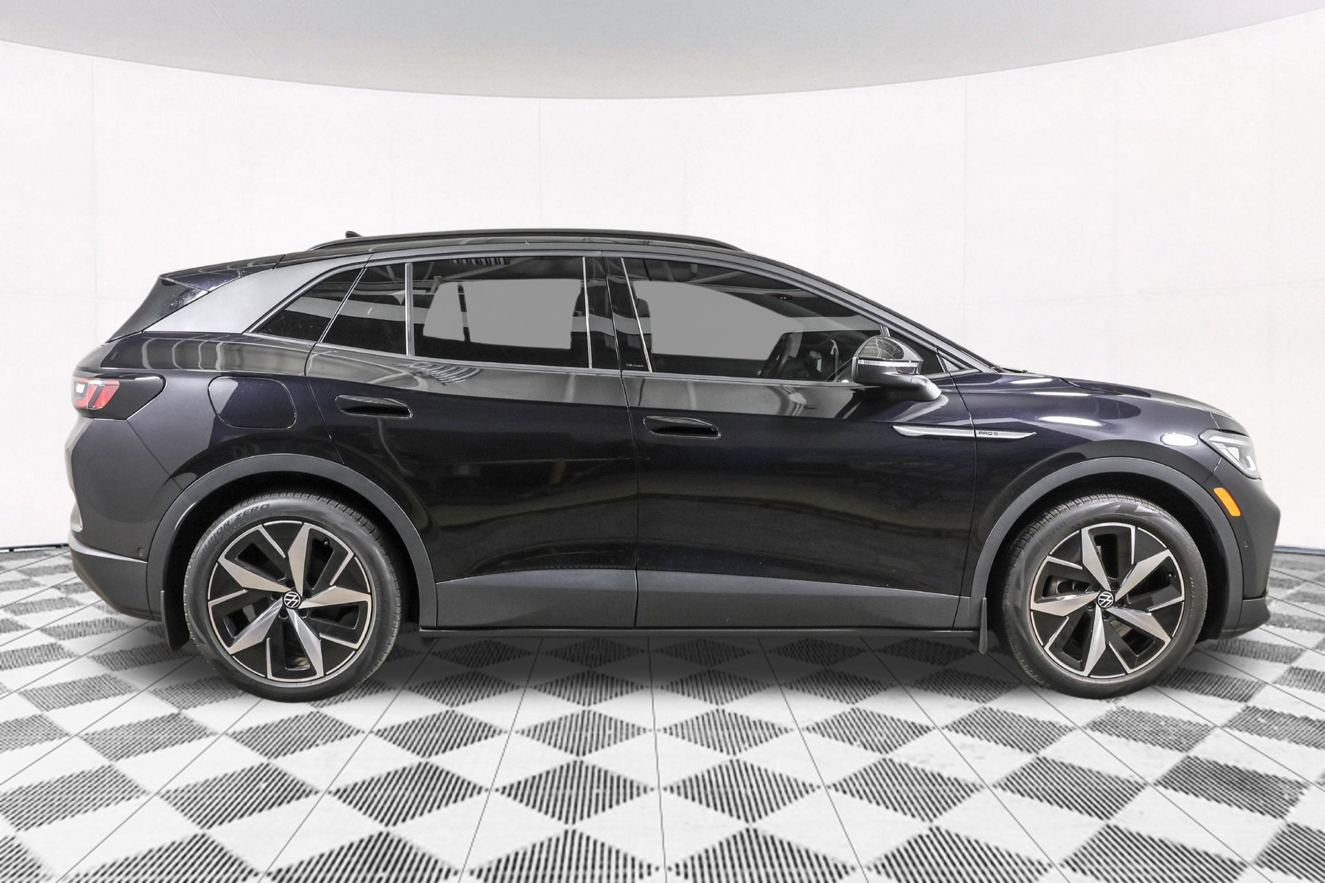 Used 2023 Volkswagen ID.4 Pro S RWD image 12