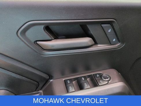 Certified 2023 Chevrolet Colorado Trail Boss w/ Technology Package AWD/4WD image 24