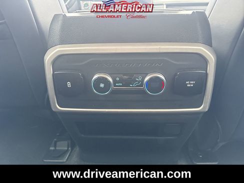Used 2024 Ford Expedition XLT image 21