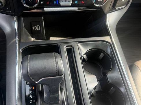 Used 2025 Ford F150 Lariat w/ Equipment Group 501A Mid AWD/4WD image 12
