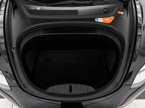 Used 2018 Tesla Model 3 Long Range image 54