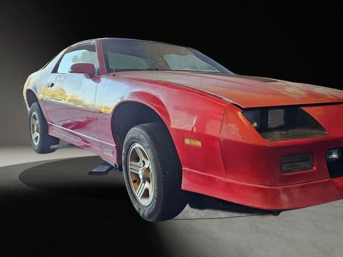 Used 1989 Chevrolet Camaro IROC-Z image 1