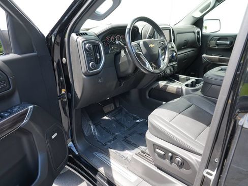Used 2022 Chevrolet Silverado 1500 LTZ w/ LTZ Premium Package AWD/4WD image 13